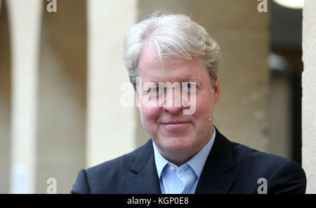 Charles Spencer, 9. Earl Spencer, nimmt an Tag 3 des Cheltenham Literature Festival Teil. Mit: Charles Spencer, 9. Earl Spencer Wo: Cheltenham, Großbritannien Wann: 08 Okt 2017 Credit: WENN Stockfoto