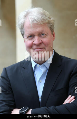 Charles Spencer, 9. Earl Spencer, nimmt an Tag 3 des Cheltenham Literature Festival Teil. Mit: Charles Spencer, 9. Earl Spencer Wo: Cheltenham, Großbritannien Wann: 08 Okt 2017 Credit: WENN Stockfoto