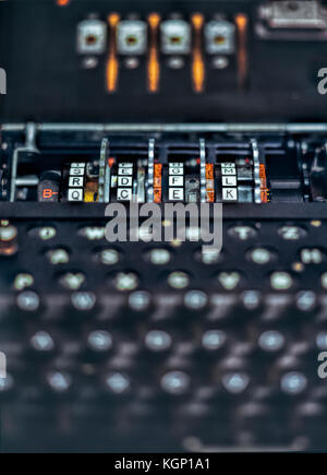 Rotoren und Tastatur des Deutschen Weltkrieg 2 Enigma Verschlüsselung/Entschlüsselung Gerät. Stockfoto