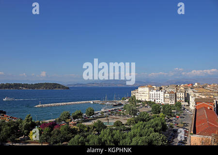 Alten Hafen und den Platz der Stadt Korfu Griechenland Stockfoto