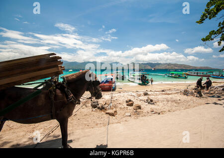 Gili Air Hafen, traditionellen indonesischen Boote bis günstig, Gili Inseln, Indonesien, Südostasien, Asien Stockfoto