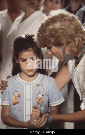 Seltsame Eindringlinge (1983), Lulu Sylbert, Diana Scarwid Datum: 1983 Stockfoto