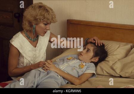 Seltsame Eindringlinge (1983), Lulu Sylbert, Diana Scarwid Datum: 1983 Stockfoto