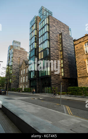 Edinburgh, Schottland - 26 Mai 2017 - Cosmopolitan Apartments im neu renoveted viertel Meile von Edinburg Stockfoto