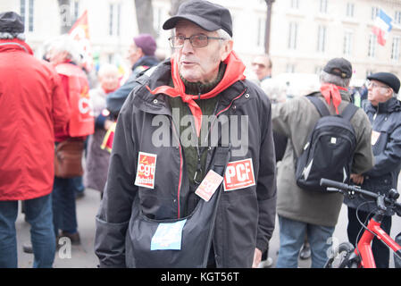 Paris: Versammlung - Kaufkraft der Rentner Stockfoto