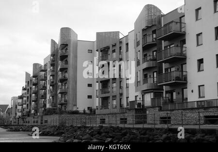 November 2017 - Apartmentblöcke in Portishead, nahe Bristol, Stockfoto