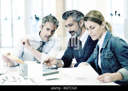 Team von Architekten am Bau Projekt Stockfoto