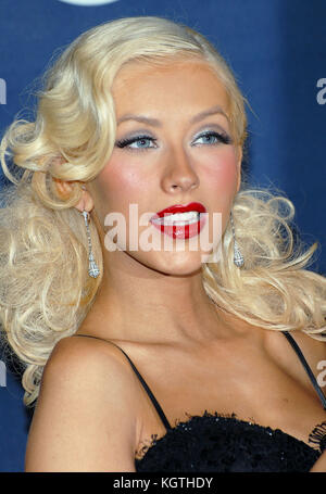 Christina Aguilera backstage auf der 49. jährlichen Grammy's im Staples Center in Los Angeles. 11 2007 Februar. headshot Christina Aguilera - = Menschen,, headshot,, Premiere, Auszeichnungen zeigen, Ankunft, Red Carpet event, Vertikal, lächelnd, Filmwirtschaft, usa, Film Schauspielerin, Film Berühmtheit, Künstler, Prominente, Kamera, Fotografie, Kunst, Kultur und Unterhaltung, an einer Veranstaltung, Bestof, eine Person, Sänger, Musiker, musikalischen Künstler Christina Aguilera - = Menschen,, headshot,, Premiere, Auszeichnungen zeigen, Ankunft, Red Carpet event, Vertikal, lächelnd, Filmwirtschaft, usa, Film ac Stockfoto