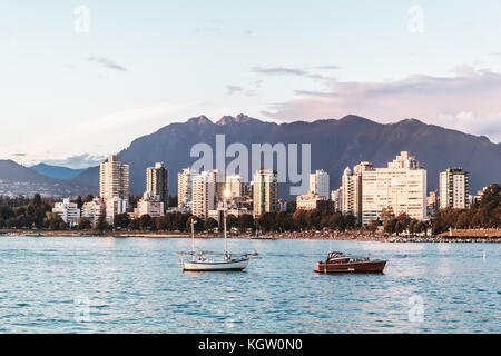 Foto der English Bay Blick von Kitsilano Beach in Vancouver, Kanada Stockfoto