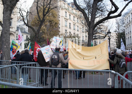 Paris: Versammlung - Kaufkraft der Rentner Stockfoto