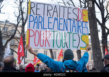 Paris: Versammlung - Kaufkraft der Rentner Stockfoto