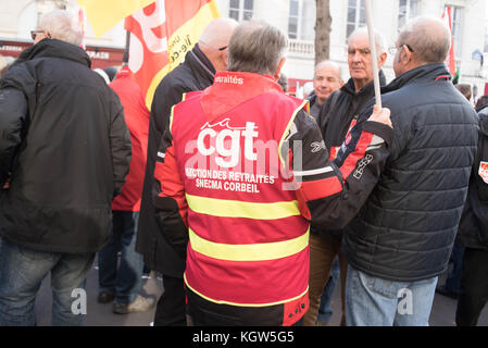 Paris: Versammlung - Kaufkraft der Rentner Stockfoto