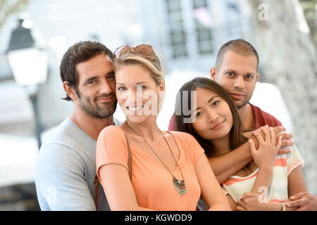 Paare im mittleren Alter auf Urlaub genießen, zusammen zu sein, Stockfoto