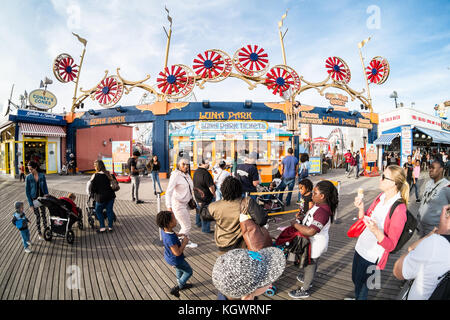 Eingang zu den Luna Park, Coney Island, Brooklyn, New York, NY, Vereinigte Staaten von Amerika. Stockfoto