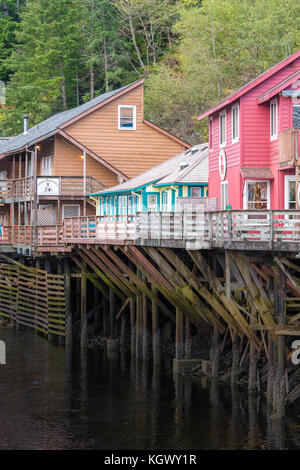 Ketchikan, Alaska - 30. September 2017: Creek Street in Ketchikan, Alaska Stockfoto