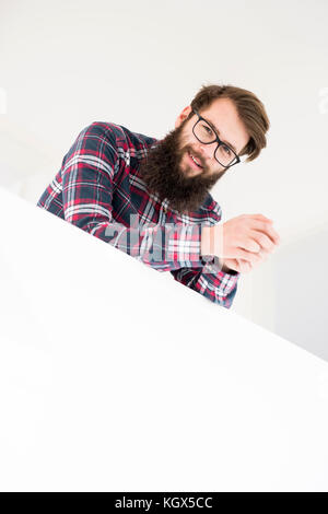 Hipster Mann mit Bart und Brille Stockfoto
