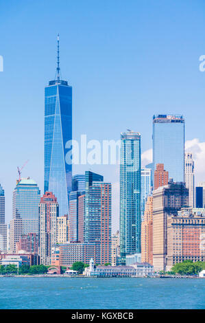 Skyline New York City usa New York Skyline Skyline von Manhattan mit Wolkenkratzern einschliesslich der Freedom Tower Lower Manhattan Insel cbd New York USA Stockfoto