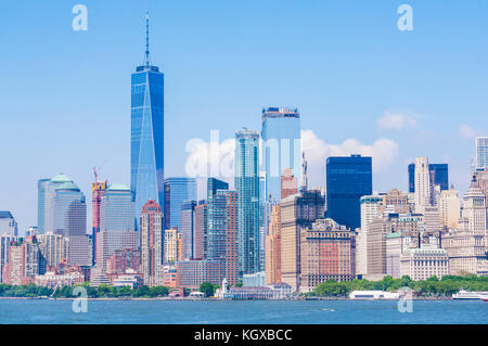 Skyline New York City usa New York Skyline Skyline von Manhattan mit Wolkenkratzern einschliesslich der Freedom Tower Lower Manhattan Insel cbd New York USA Stockfoto