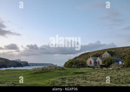 Gunwalloe Church Cove, Cornwall, Großbritannien Stockfoto