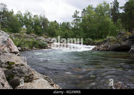 Fluss Rauma in der Nähe der Stadt bjorli in Oppland, Norwegen. Stockfoto