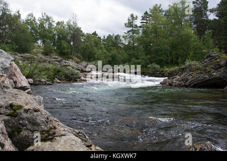Fluss Rauma in der Nähe der Stadt bjorli in Oppland, Norwegen. Stockfoto