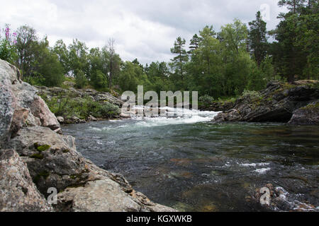 Fluss Rauma in der Nähe der Stadt bjorli in Oppland, Norwegen. Stockfoto