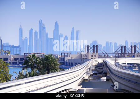 Business Center in Dubai Blick von Palm Island. Stockfoto