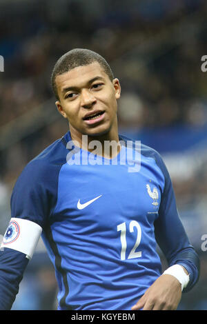 Paris, Frankreich. 10 Nov, 2017. Kylian Mbappe während der freundlich Fußballspiel zwischen Frankreich und Wales bei Stade de France. Credit: SOPA/ZUMA Draht/Alamy leben Nachrichten Stockfoto