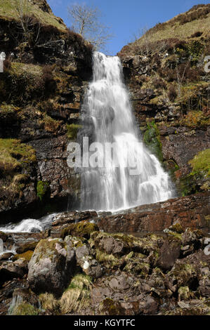 Zweiter großer Wasserfall (ca. 25 Fuß) auf Nant Y Llyn. Stockfoto