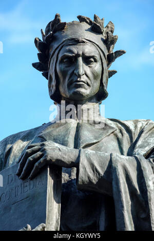 Dante Alighieri Bronzestatue, Skulptur von Ettore Ximenes, im Meridian Hill Park/Malcolm X Park, Columbia Heights, Washington, DC, USA. Stockfoto