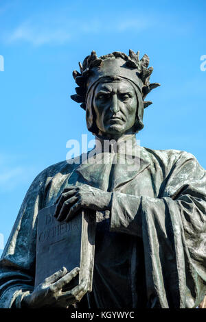 Dante Alighieri Bronzestatue, Skulptur von Ettore Ximenes, im Meridian Hill Park/Malcolm X Park, Columbia Heights, Washington, DC, USA. Stockfoto
