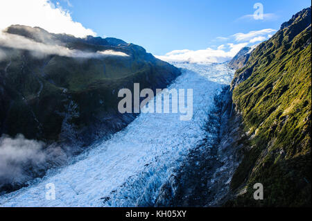 Antenne des Fox Glacier, South Island, Neuseeland Stockfoto