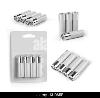 Eine der Batterien der Größe AA auf weißem Hintergrund Stockfoto