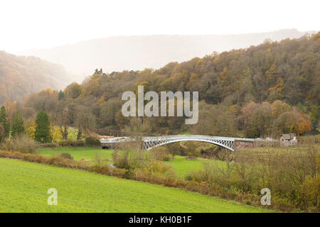 Bigsweir Brücke im Wye Tal, überquert den Fluss Wye bildet die Verbindung zwischen England und Wales. Von Charles Hollis entworfen, im Jahre 1827 gebaut Stockfoto