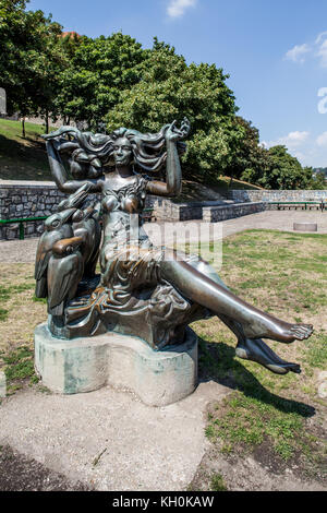 Bratislava, Slowakei. 04. August 2015. raven Mutter Statue in Bratislava. Stockfoto