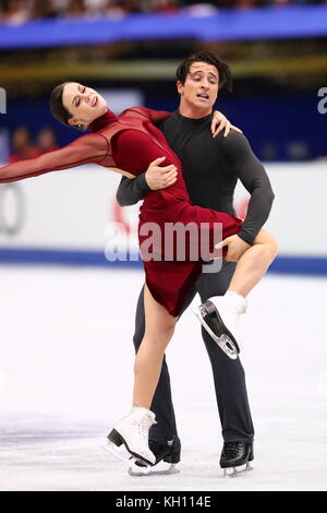 Osaka Municipal Central Gymnasium, Osaka, Japan. November 2017. Tessa Virtue & Scott Moir (CAN), 12. NOVEMBER 2017 - Eiskunstlauf : ISU Grand Prix der Eiskunstlauf 2017 NHK Trophy, Eistanz Freitanz im Osaka Municipal Central Gymnasium, Osaka, Japan. Quelle: Naoki Nishimura/AFLO/Alamy Live News Stockfoto