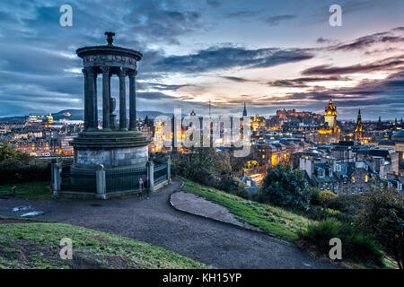 Blick vom Carlton Hill bei Nacht Stockfoto