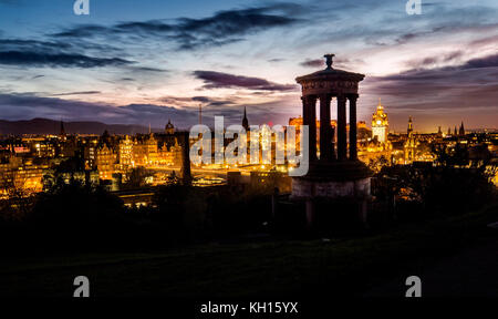 Blick vom Carlton Hill bei Nacht Stockfoto