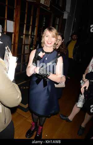 NEW YORK, NY - NOVEMBER 09: Besucht das Magazin #OUT100 im Altman Building am 9. November 2017 in New York City. Personen: Übertragung Ref: MNC1 Stockfoto