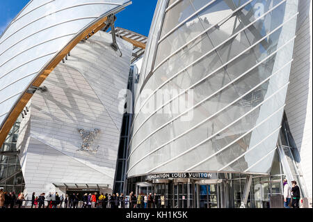 Frankreich. Paris (75), 8 ème Arr. Fondation Louis Vuitton Konzipiert von dem Architekten Frank O. Gehry in Paris Bois de Boulogne Stockfoto