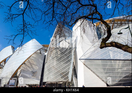 Frankreich. Paris (75), 8 ème Arr. Fondation Louis Vuitton Konzipiert von dem Architekten Frank O. Gehry in Paris Bois de Boulogne Stockfoto