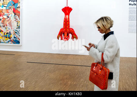 Frankreich. Paris (75), 1er Arr. Jeff Koons Ausstellung. Beaubourg Zentrum. 'Hummer' Stockfoto