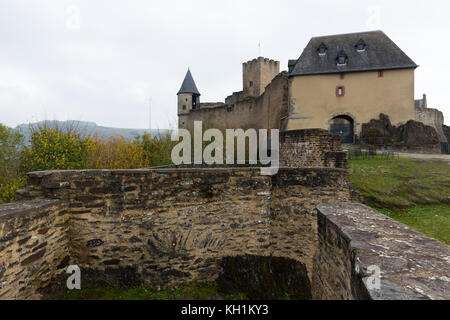 Die Burg von Bourscheid in Luxemburg Stockfoto