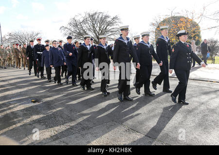 Southend, England. 12 Nov, 2017. 12 Nov, 2017. Tag der Erinnerung an das Ehrenmal, Southend. Penelope Barritt/Alamy Live News Credit: Penelope Barritt/Alamy leben Nachrichten Stockfoto