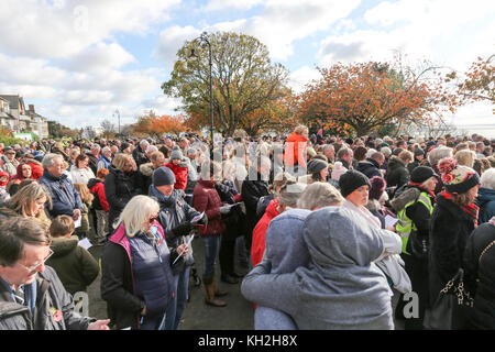 Southend, England. 12 Nov, 2017. 12 Nov, 2017. Tag der Erinnerung an das Ehrenmal, Southend. Penelope Barritt/Alamy Live News Credit: Penelope Barritt/Alamy leben Nachrichten Stockfoto