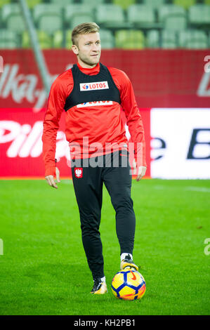 Danzig, Polen. 12 Nov, 2017. Jakub Blaszczykowski, Mittelfeldspieler des Polen National Football Team, während einer Schulung der polnischen Fußball-Nationalmannschaft im Stadion Energa Danzig vor morgen Testspiel gegen Mexiko National Football Team in Danzig, Polen. 12. November 2017 Credit: Wojciech Strozyk/Alamy leben Nachrichten Stockfoto