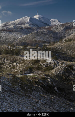 Kalkstein Berg Biokovo, Naturpark, auf den höchsten Punkt suchen, Sveti Jure, Saint George, 1762 m Kroatien. Stockfoto