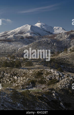 Kalkstein Berg Biokovo, Naturpark, auf den höchsten Punkt suchen, Sveti Jure, Saint George, 1762 m Kroatien. Stockfoto