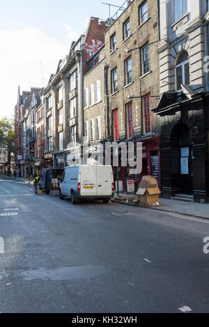 60 60 Sounds auf Denmark Street, alias Tin Pan Alley, London, UK Stockfoto