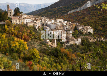 Anversa degli Abruzzi (L'Aquila, Italien) - Landschaft Stockfoto